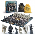 The Noble Collection Lord of The Rings Satran� Seti