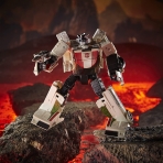 Transformers Kingdom Deluxe WFCK24 Wheeljack Aksiyon Figr(14cm)