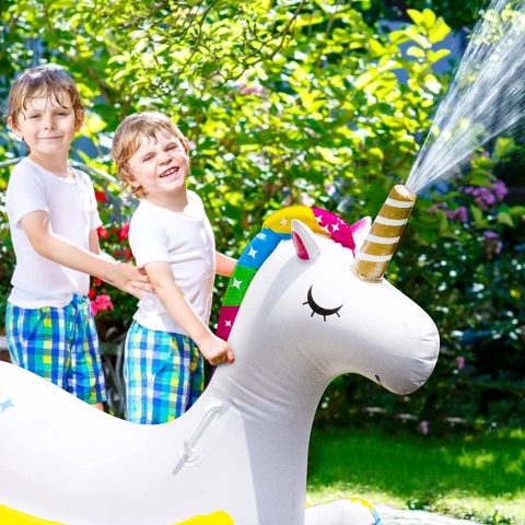 Linowos ime Deniz Yata (Unicorn)