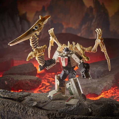 Transformers Kingdom Deluxe WFCK24 Wheeljack Aksiyon Figr(14cm)
