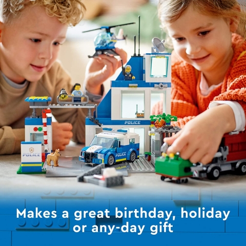LEGO City Police Station 60316 (668 Para - 6 Ya)