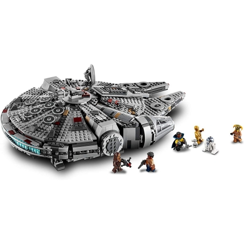 LEGO Star Wars: The Rise of Skywalker Millennium Falcon 75257