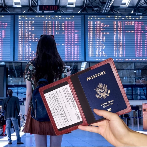 MOHO BAG RFID Korumal Erkek Deri Pasaportluk (Krmz)