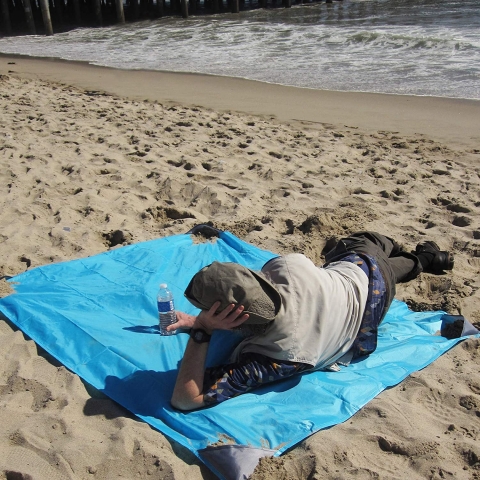 Artemis Outdoor Essential Kum Ge�irmez Plaj �rt�s� (Mavi)