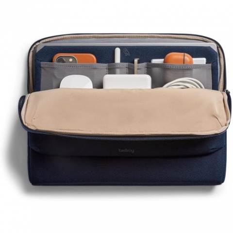 Bellroy Caddy Laptop antas (14 in)-Navy