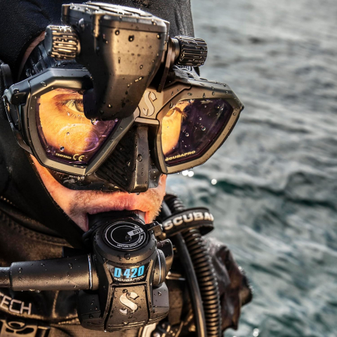 SCUBAPRO D-Mask �ift Caml� Profesyonel Dal�� Maskesi