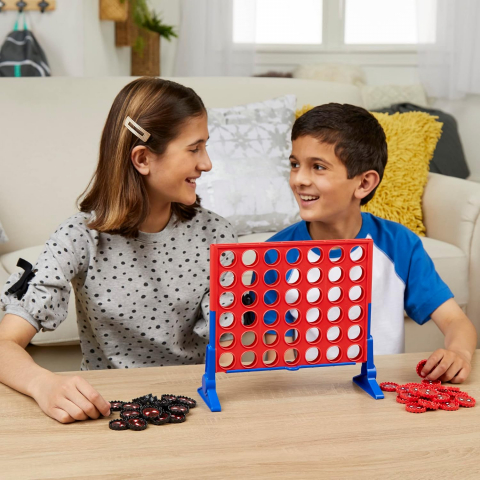 Hasbro Gaming Connect 4 Marvel Spider-Man Edition Kutu Oyunu