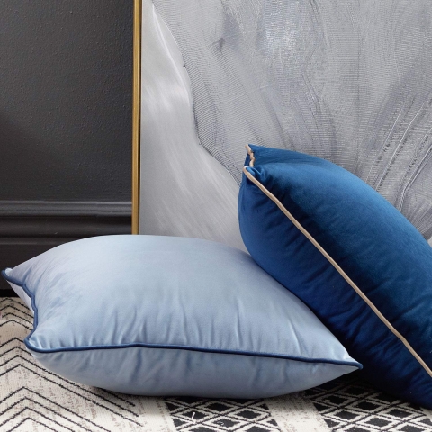 JURANJO Dekoratif 45x45cm A��k Mavi Kadife Yast�k K�l�f� (2 Adet)