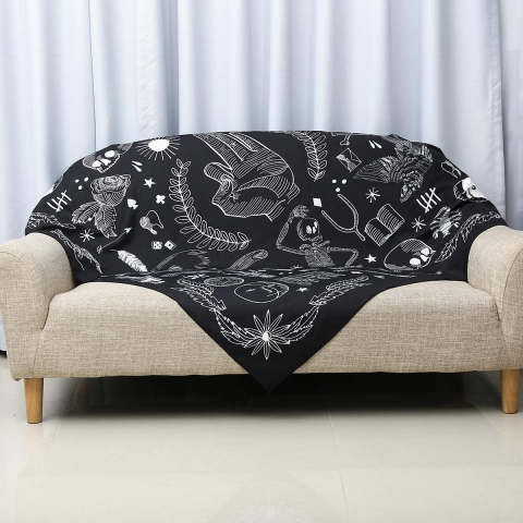 Jeteven Siyah Gotik Desenli Duvar Hals (165x148cm)