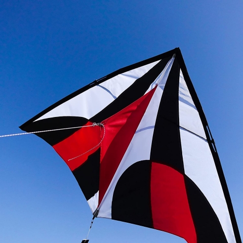 emma kites Delta U�urtma (Siyah/K�rm�z�/Beyaz) (150cm)