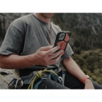 UAG Monarch Pro Serisi iPhone 15 Pro Max MagSafe Uyumlu Darbeye Dayankl Klf (MIL-STD-810G)-Carbon Fiber