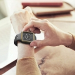Clayco Apple Watch Hera Seri Kay (42 mm)-Black Gold