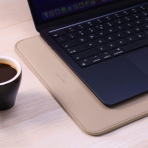 Comfyable MacBook Neo Laptop �antas� (13 in�)-Sand