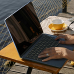 EooCoo MacBook Pro M4 Uyumlu Klf (13 in)-Crystal Midnight 
