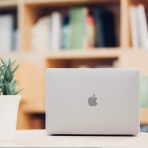 Moshi MacBook Pro Retina iGlaze Klf (15 in) (2018)-Black