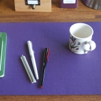 Satechi 24 in x 14 in v2.0 Masa Yzey Koruma Mat-Violet