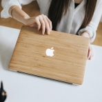 Woodcessories MacBook Pro EcoSkin Sticker (13 in/Touchbar)-Bamboo