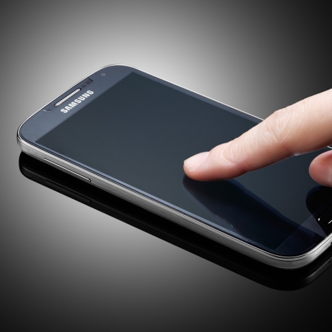 Spigen Galaxy S4 GLAS.t NANO SLIM Premium Tempered Glass - Cam
