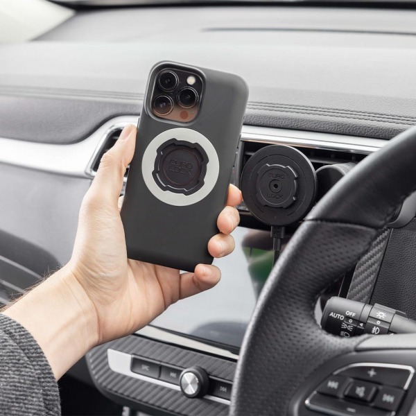Quad Lock iPhone 16 MAG Havalandrma Montaj Seti