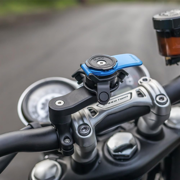 Quad Lock iPhone 15 Pro Max Titreim MAG Gidon Seti