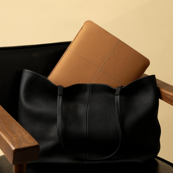 Comfyable MacBook Air/Pro Uyumlu anta(15 in)-Biscuit Brown