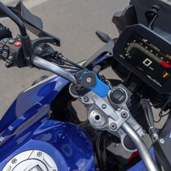 Quad Lock iPhone 12/12 Pro MAG Motosiklet Seti