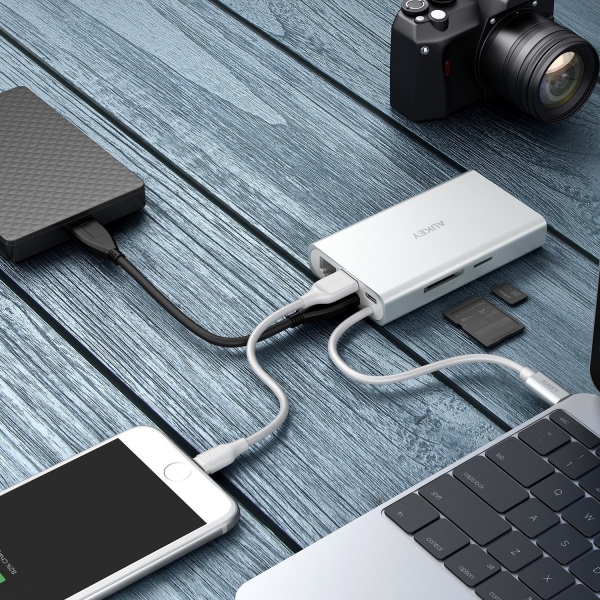 AUKEY USB C oklu Hub Adaptr (Gray)