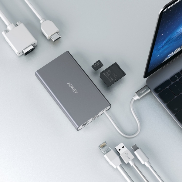 AUKEY USB C oklu Hub Adaptr (Space Gray)