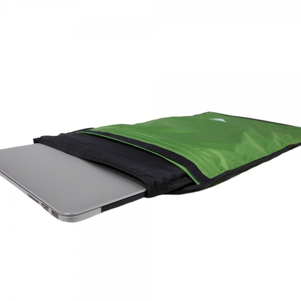 Aqua Quest Storm Su Geirmez Laptop antas (13 in)-Green
