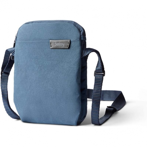 Bellroy City anta -Marine Blue