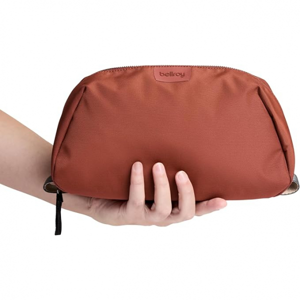 Bellroy Toiletry Kit Plus anta-Clay
