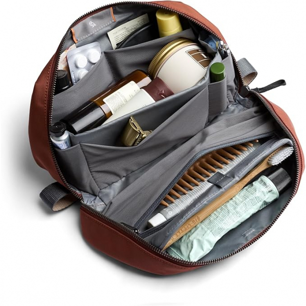 Bellroy Toiletry Kit Plus anta-Clay