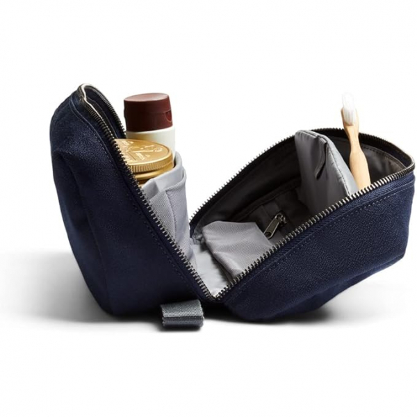 Bellroy Toiletry Kit Plus anta-Navy