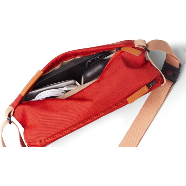 Bellroy Crossbody Mini anta 4L (HotSauce)