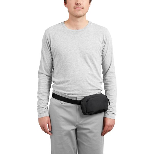 Bellroy Venture Bel antas-Black