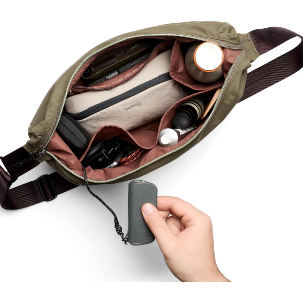 Bellroy Laneway Crescent anta (7L)-SeaKelp
