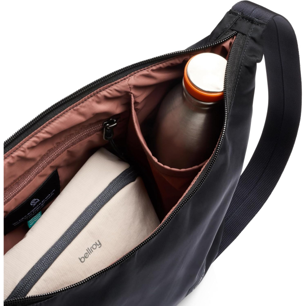 Bellroy Laneway Crescent anta (7L)-Ink