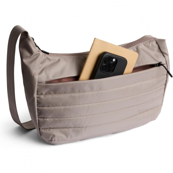 Bellroy Laneway Crescent anta (7L)-Fawn