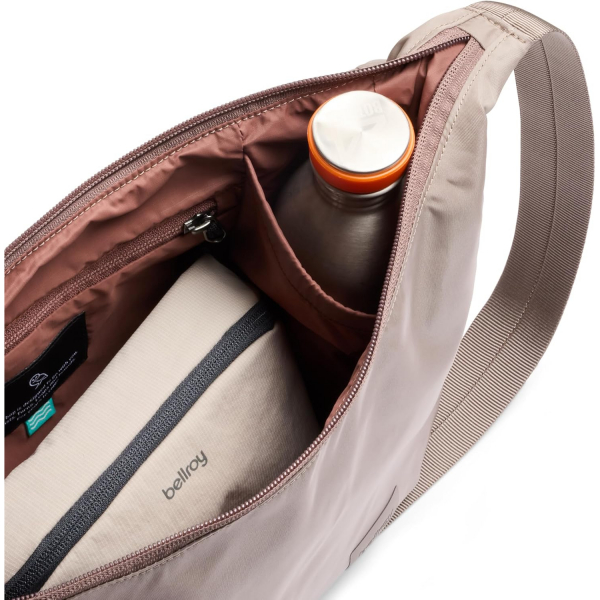 Bellroy Laneway Crescent anta (7L)-Fawn