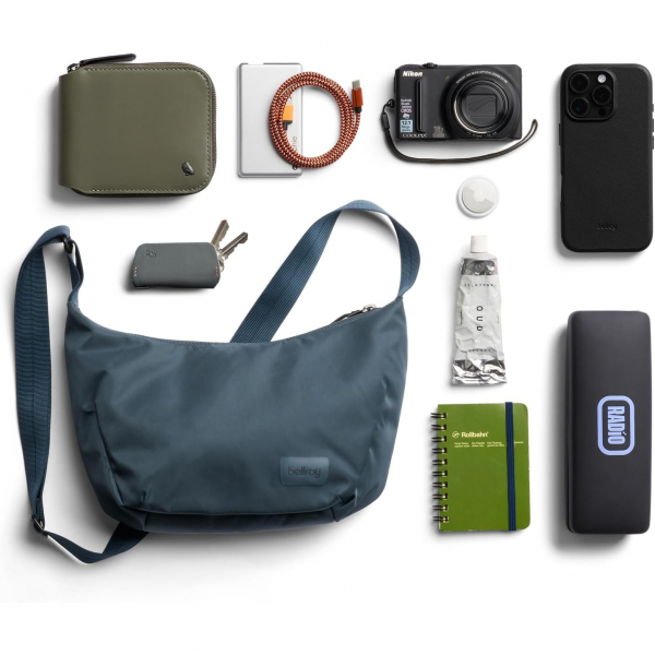 Bellroy Laneway Crescent anta (2.5L)-Bluesteel