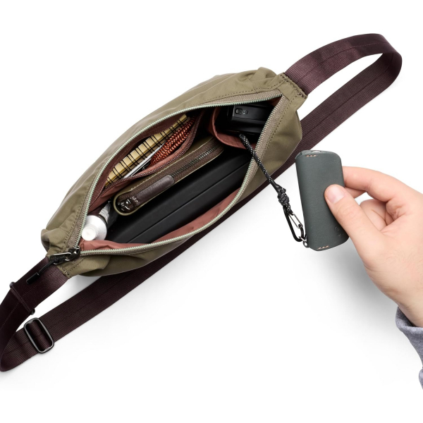 Bellroy Laneway Crescent anta (2.5L)-SeaKelp