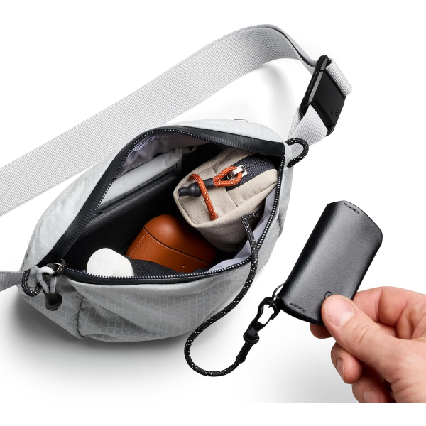Bellroy Lite 1.8L �apraz Omuz ve Bel �antas�-Fog