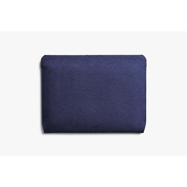 Bellroy MacBook Uyumlu nce Koruyucu Klf(14 in)-Navy