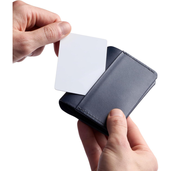 Bellroy Under Cover Deri Czdan -Navy 
