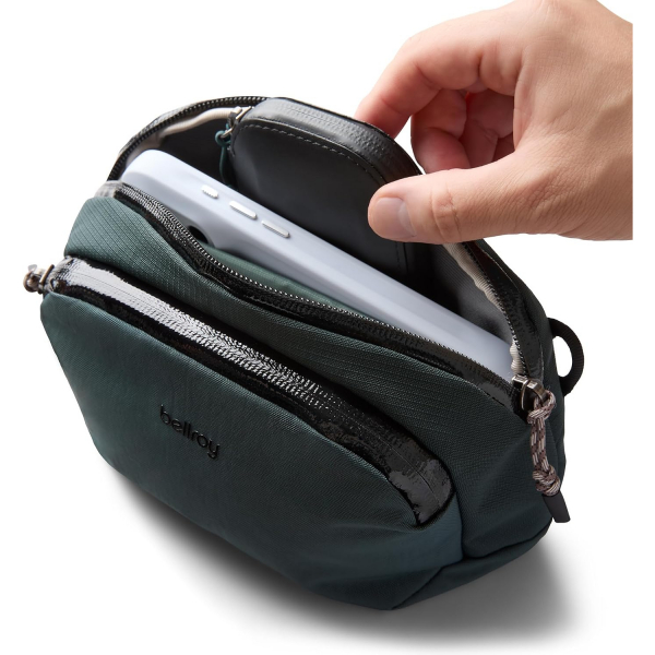 Bellroy Venture Pouch �anta (Midnight)-DeepOcean