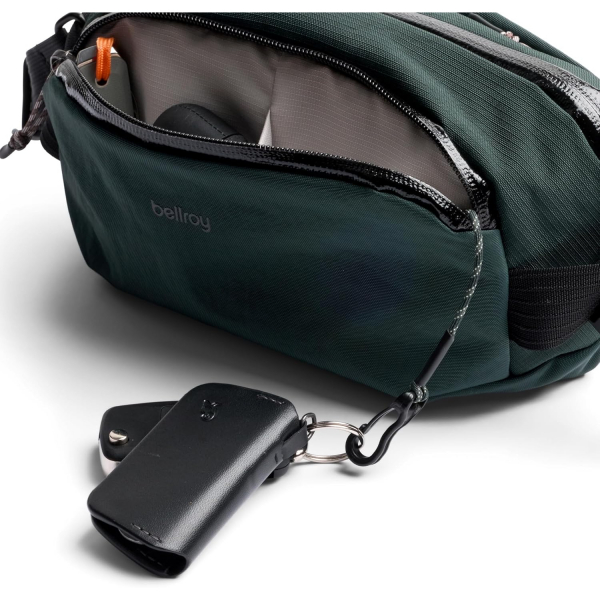 Bellroy Venture Sling �anta 2.5L-Deepocean