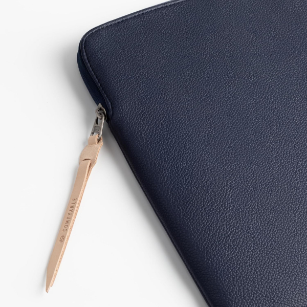 Comfyable �nce MacBook Neo Deri Laptop �antas� (13 in�)-Blue