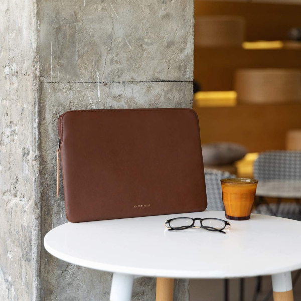 Comfyable �nce MacBook Neo Deri Laptop �antas� (13 in�)-Brown