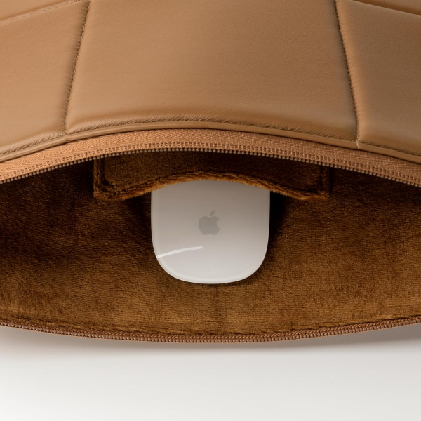 Comfyable nce Laptop antas (13-14 in)-Brown