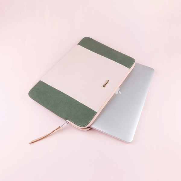 Comfyable MacBook Air Laptop antas (13 in)